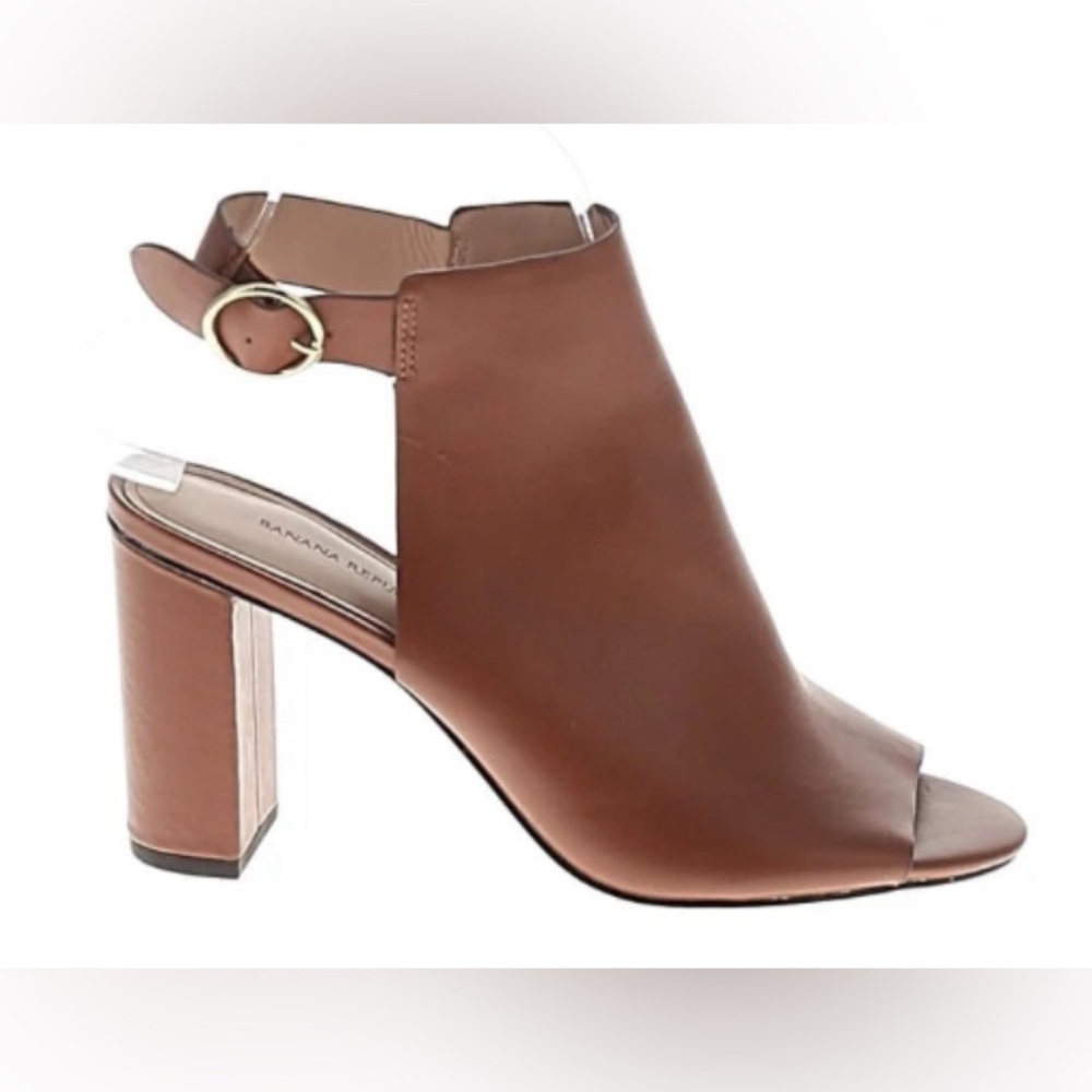Banana Republic Open Toe / Ankle Strap/Dark Tan/Block Heeled Sandals/Size 7